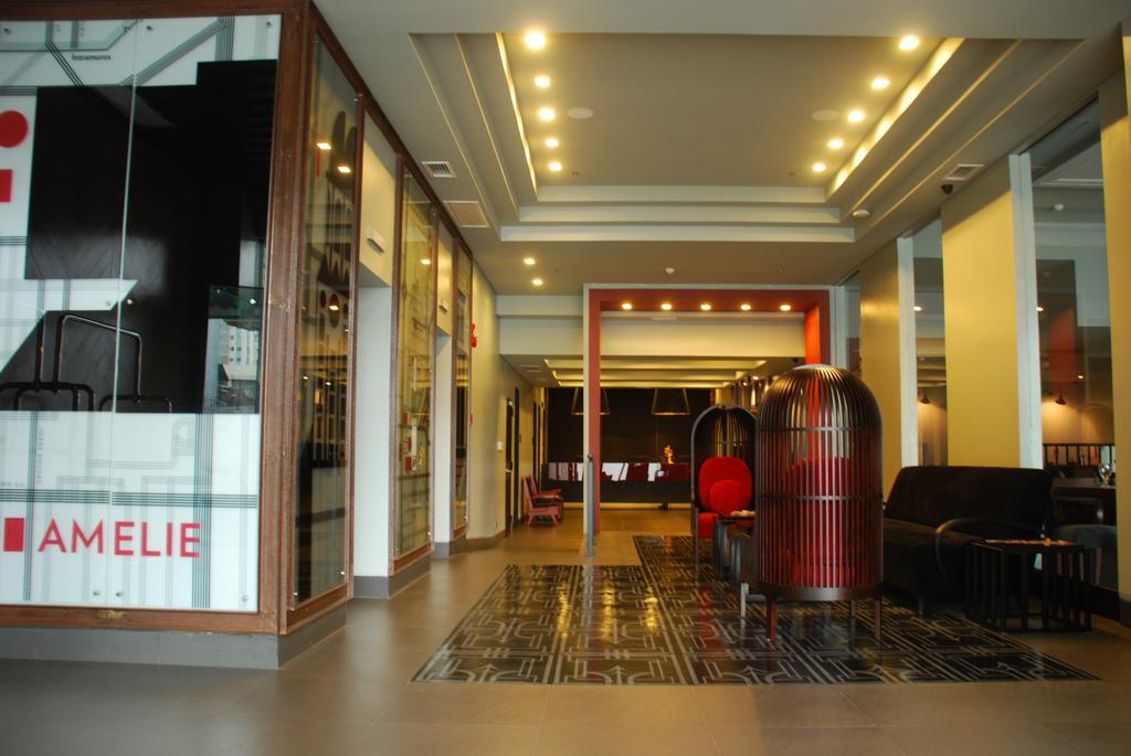 Amelie Hotel Маніла Екстер'єр фото