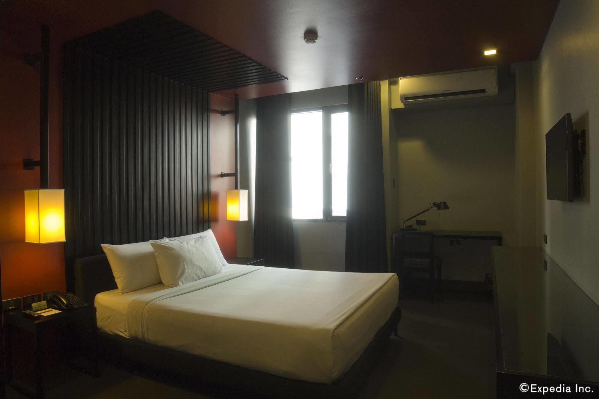 Amelie Hotel Маніла Екстер'єр фото